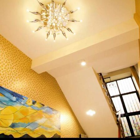 Отель Golden Bed Addis Экстерьер фото