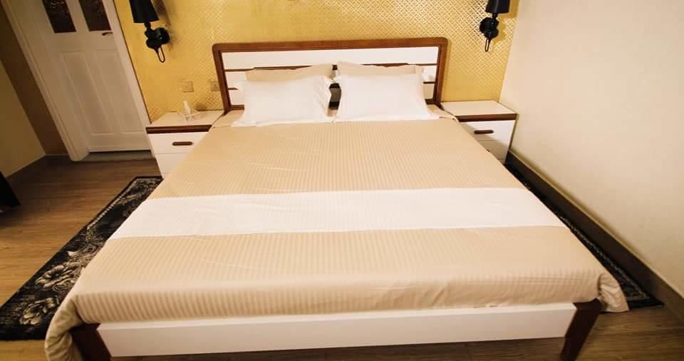 Отель Golden Bed Addis Экстерьер фото